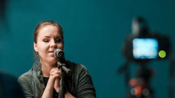 KAMĒR TEV IR MĪLA – VISS IR IESPĒJAMS!